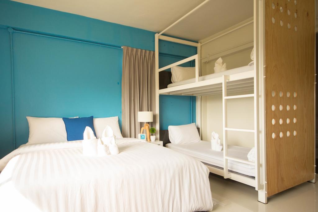 Oyes Hostel Krabi Bilik gambar