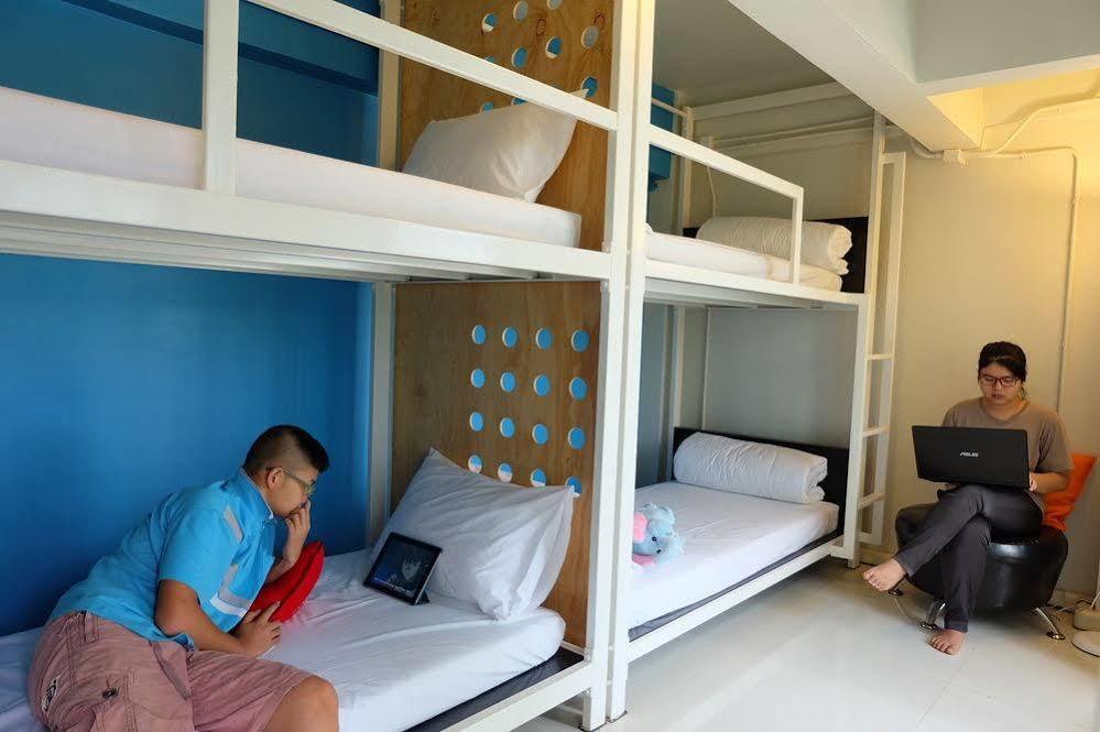 Oyes Hostel Krabi Luaran gambar