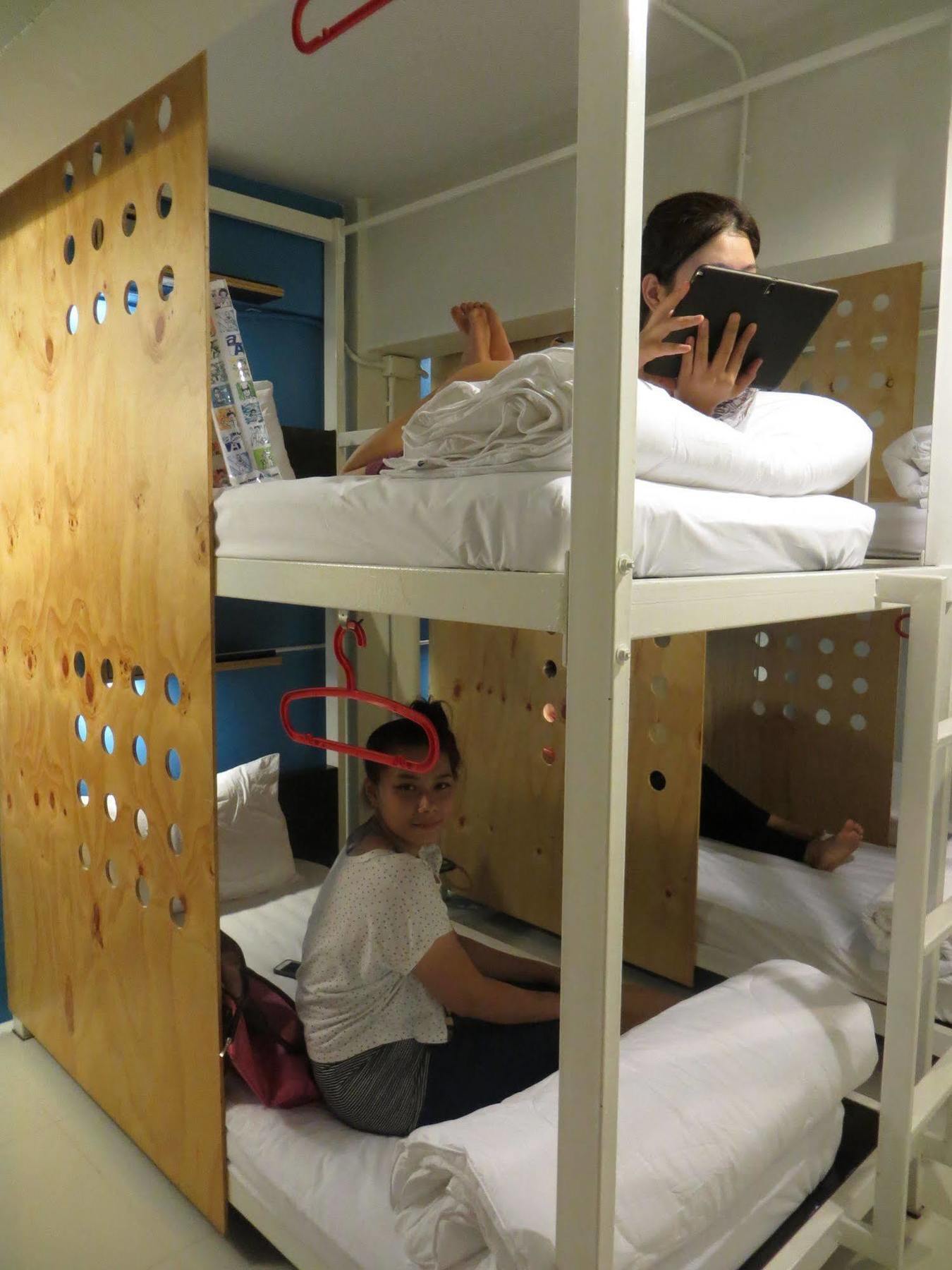 Oyes Hostel Krabi Luaran gambar