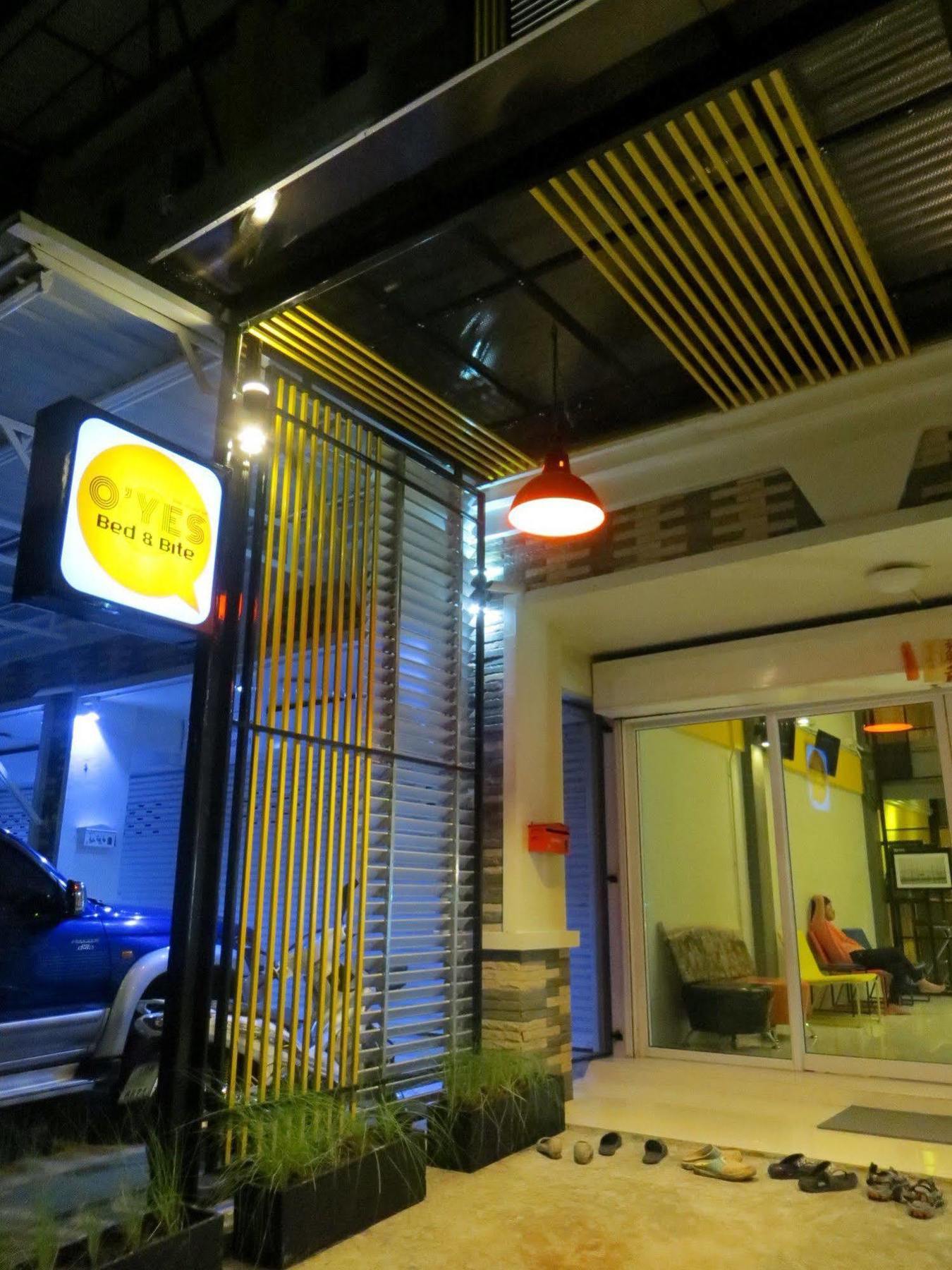 Oyes Hostel Krabi Luaran gambar