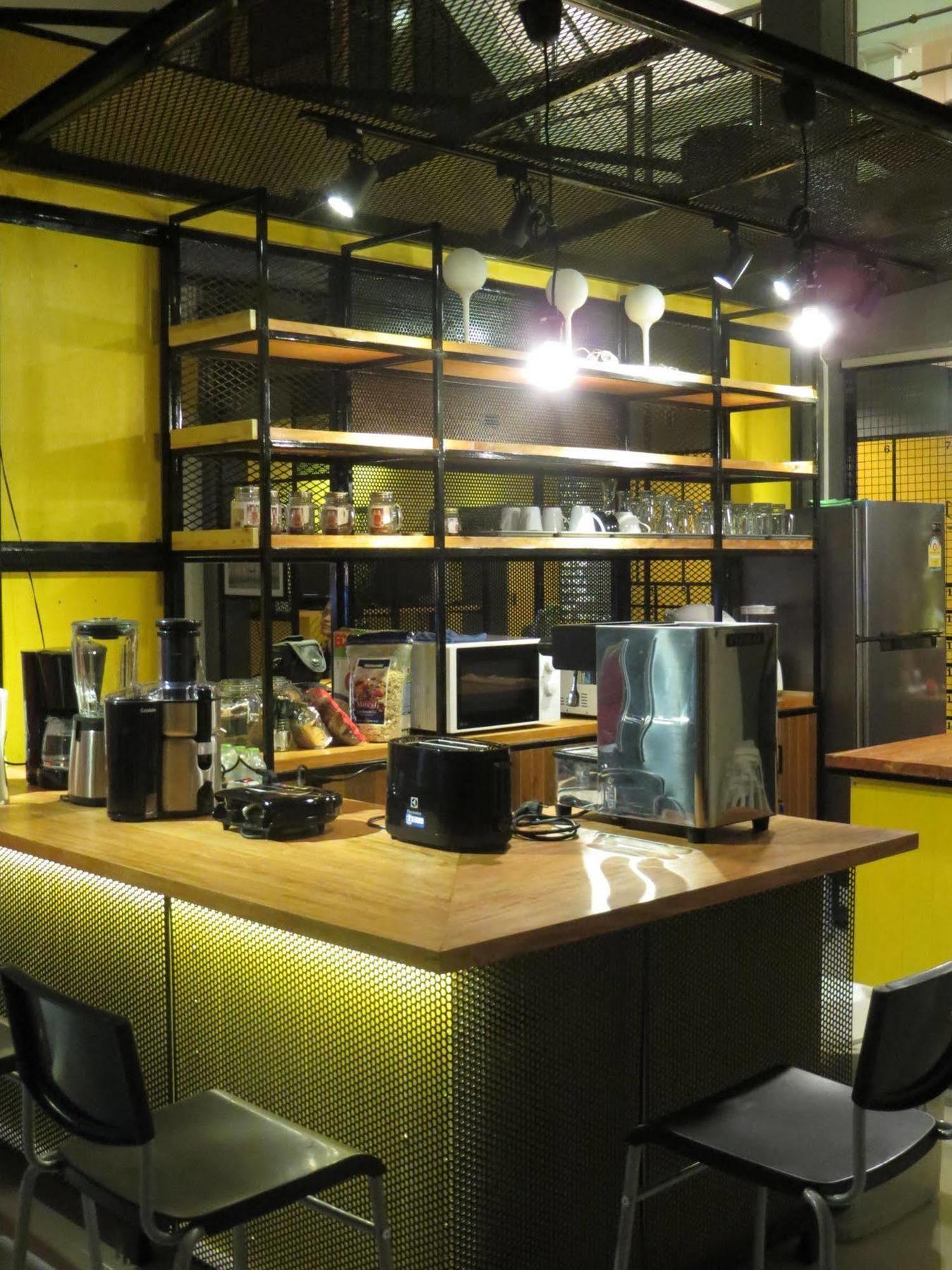 Oyes Hostel Krabi Luaran gambar